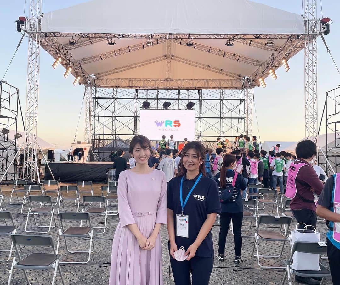 杉本雛乃のインスタグラム：「遂に終わるんだなぁと思うと、とても感慨深かった閉会式...！ 今大会で本当にお世話になった、キャスターの小野さんにお写真をお願いしました💛 ありがとうございました！💛  #wrs2020 #wrsアンバサダー #wrs応援サポーター #wrs2020福島大会」