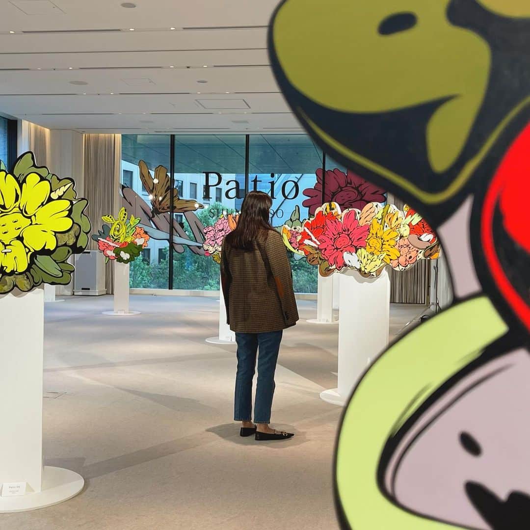 中林美和さんのインスタグラム写真 - (中林美和Instagram)「“Patio”🌸🐝 お花畑にいるような展示がとても新鮮でした！ 植物と生命と、優しい気持ち。  @shun_sudo さんの個展は10月14日まで。 #shunsudo#patio#虎ノ門エディション @toranomonedition」10月12日 1時10分 - miwanakabayashi