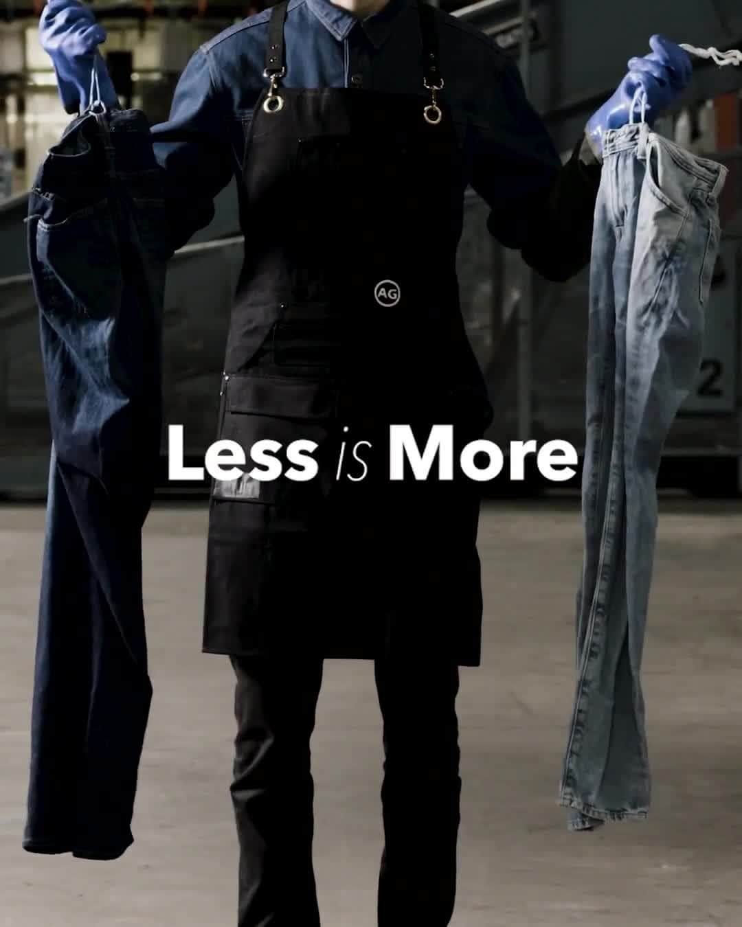 アドリアーノゴールドシュミットのインスタグラム：「When it comes to our impact on the environment, Less is definitely More.  Our new Vapor Wash process allows us to drastically reduce the resources that go into making a pair of jeans.  The secret? Nanobubbles.  Find out more about this new process linked in bio.」