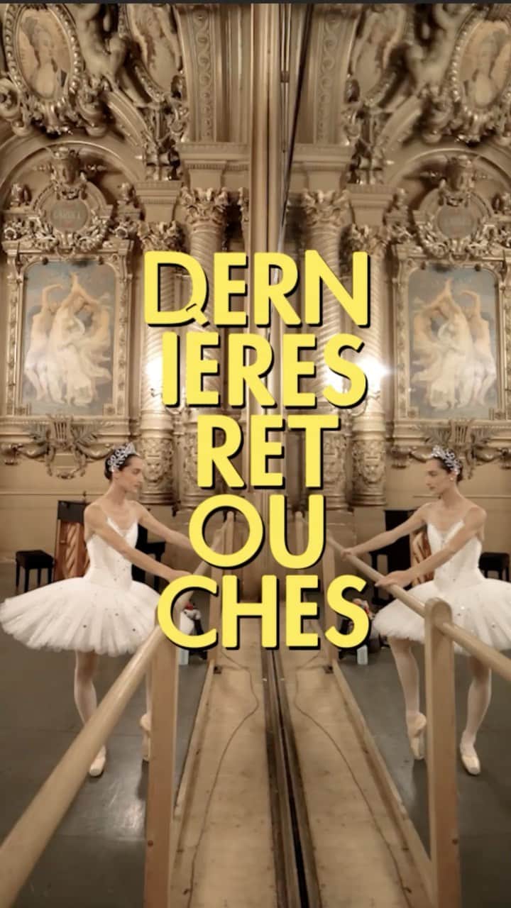 ドロテ・ジルベールのインスタグラム：「« Acte III de Bayadère, répétitions en scène de Roméo, Gisèle… Tels sont les noms inscrits à l’encre bleue, au dos d’une des pointes de Dorothée Gilbert.  Dans Dernières retouches, la danseuse-étoile ouvre à Madame Figaro les portes de sa loge, où l’on découvre, pêle-mêle, une bibliothèque sur laquelle trône son livre « Étoile(s) », une valise remplie de maquillage, un placard à tutus et des étagères foisonnant de chaussons de danse.  « Quoi de mieux que des étoiles pour une danseuse étoile », lance-t-elle dans éclat de rire, coiffée d’un diadème paré de ces astres. Sous les ors de l’opéra, Dorothée Gilbert se livre avec émotion et simplicité sur son « métier-passion ».  _ @operadeparis - @balletoperadeparis @madamefigarofr @chanelofficial  #ballet #danse #opera」