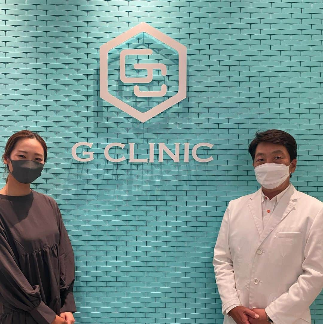 松田鈴英さんのインスタグラム写真 - (松田鈴英Instagram)「銀座にある#GCLINICさんにお邪魔させて頂き、 コラーゲンピールを受けてきました。 効果は 紫外線による老化した肌の若返り 小じわ、乾燥の改善、くすみの改善、美白効果などなど 受診後は、肌がツルツル、ピカピカで最高でした😊  又、遅延型アレルギー検査も受診させて頂きました。 結果は三週間後、楽しみです。 有り難うございました！  @gclinic_ginza」10月12日 18時25分 - reimatsuda01