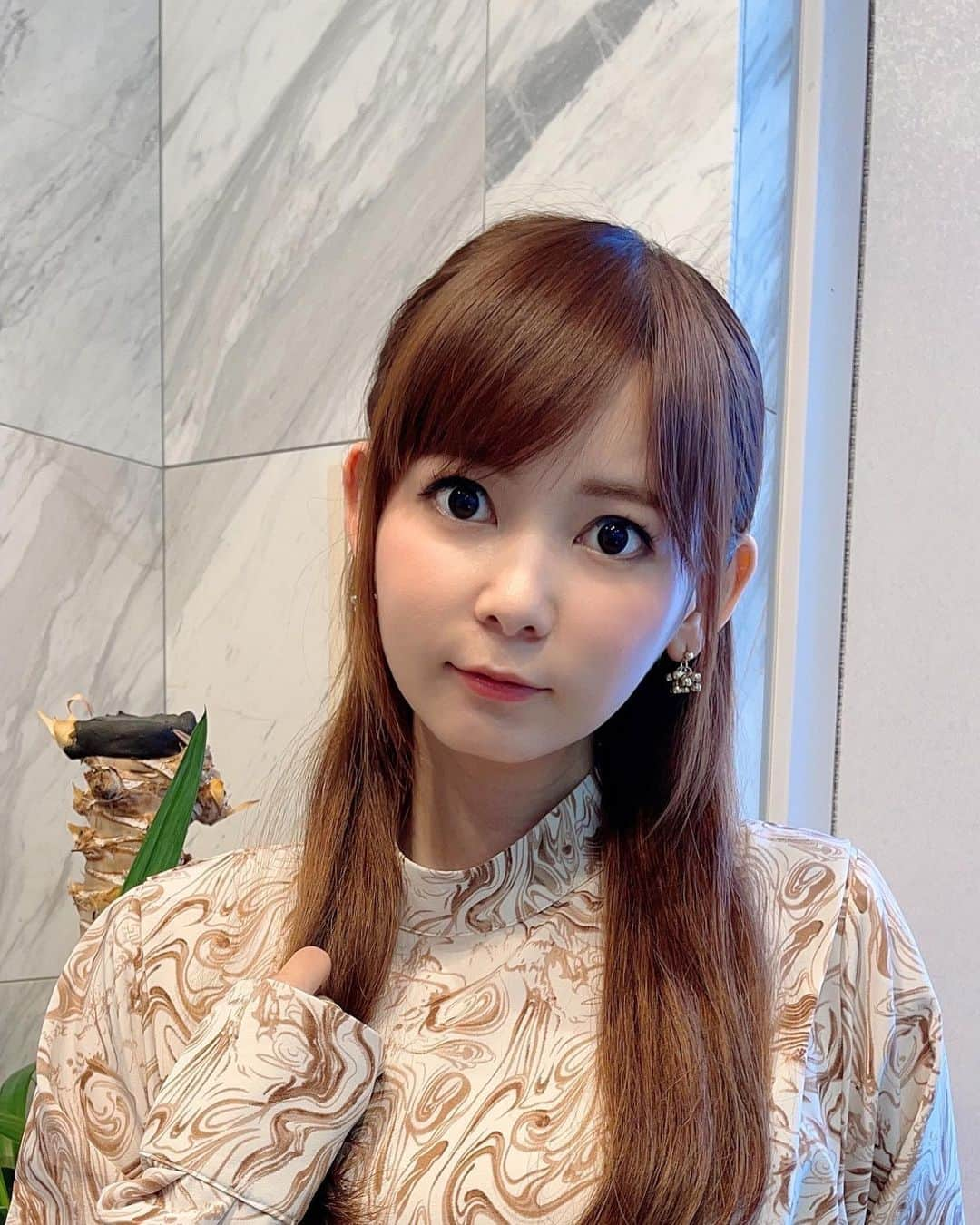 中川翔子さんのインスタグラム写真 - (中川翔子Instagram)「今日も1日お疲れ様でした( ¨̮ ) みなさん夜ご飯は何食べますか？  #中川翔子 #しょこたん #秋コーデ #☺️」10月12日 19時35分 - shoko55mmts