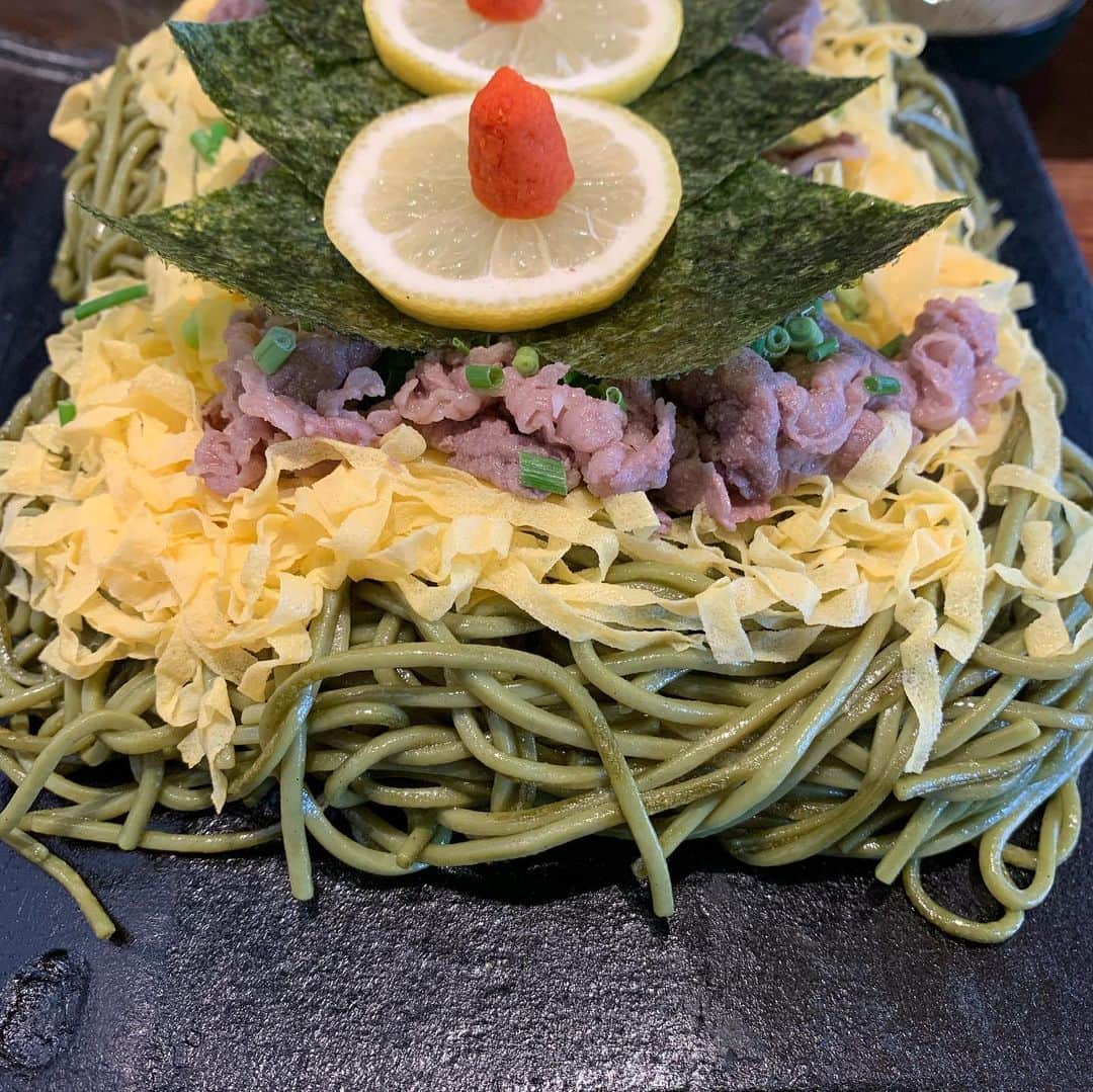 内山信二のインスタグラム：「たかせで瓦そばとウナギ‼️  うま山〜」