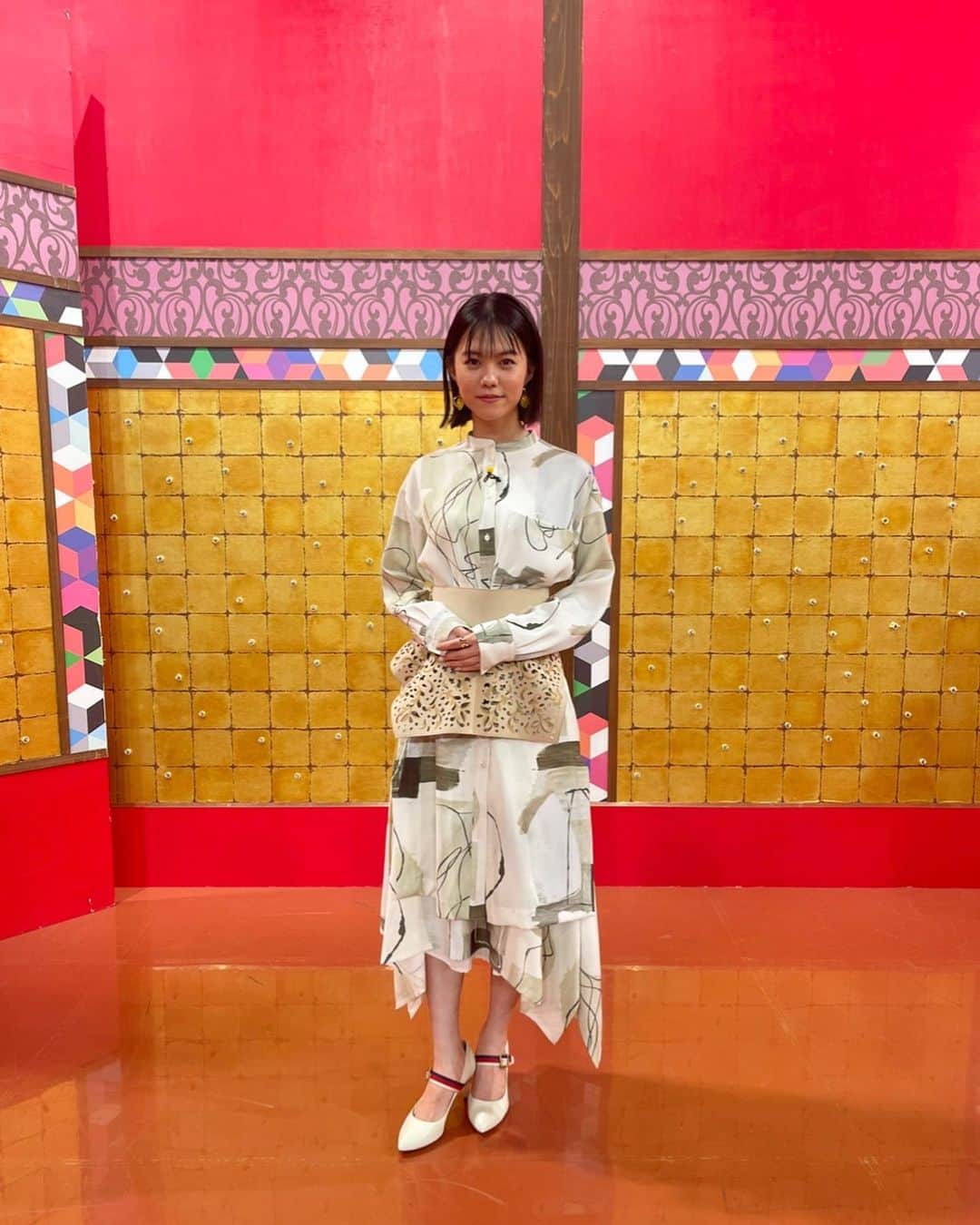 志田彩良さんのインスタグラム写真 - (志田彩良Instagram)「📢 明日、10月14日(木)放送の 日本テレビ「THE突破ファイル」に出演します🔥 19時〜是非ご覧下さい！」10月13日 19時33分 - sarashida_official