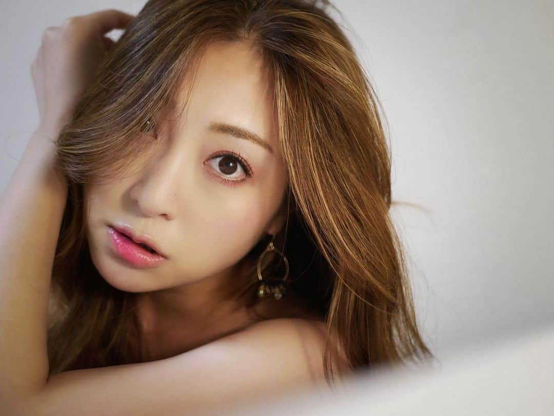 辰巳奈都子のインスタグラム：「この写真どう？」