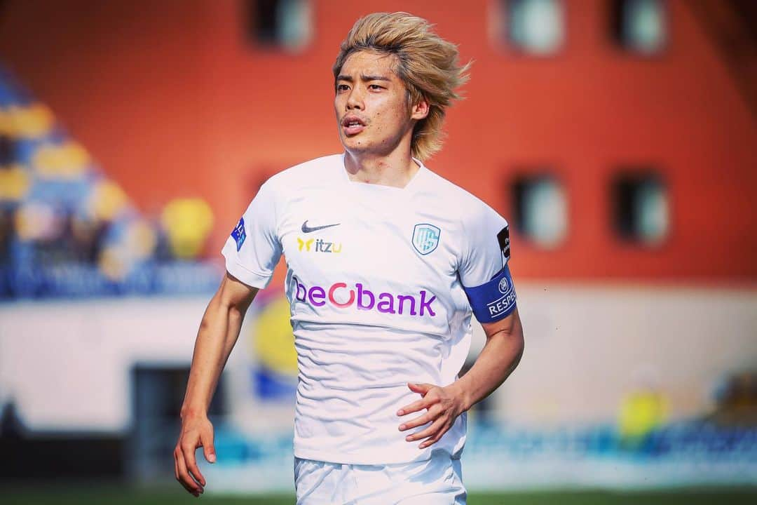 伊東純也さんのインスタグラム写真 - (伊東純也Instagram)「Derby win 👌👌👌 初キャプテン🔵⚪️」9月20日 3時04分 - 1409junya