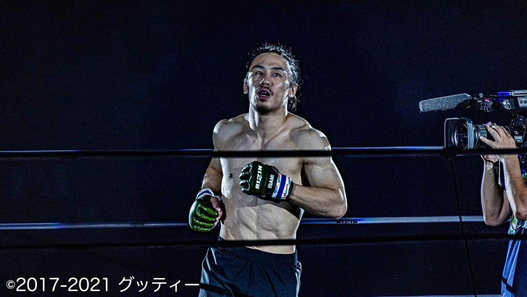 グッティーのインスタグラム：「ㅤ ㅤ 「brand new Yacchikun！　Evolution🔥」 ㅤ #2連勝 #矢地祐介 選手 #RIZIN30 #congratulations #グッティー写真」