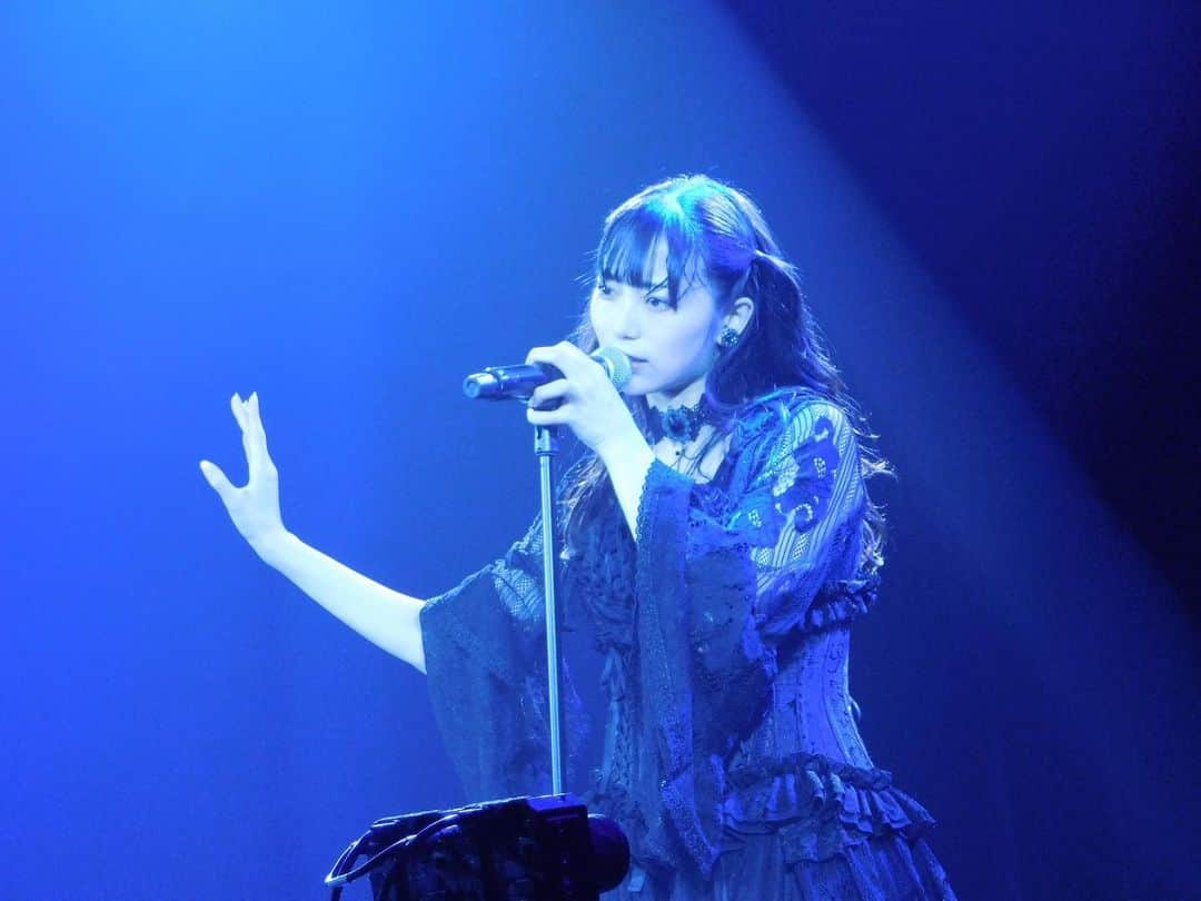 南波陽向のインスタグラム：「生誕祭&卒業セレモニー ありがとうございました！！！  みなさんとの思い出や、大好きなメンバーとの思い出がたくさん詰まった「告白の空砲」公演を卒業公演にできたこと、とても嬉しく思います✨✨  大好きな人たちに囲まれて、 NMB48劇場で、アイドルをすることができて幸せでした🌸」
