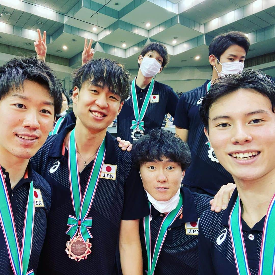 髙橋藍さんのインスタグラム写真 - (髙橋藍Instagram)「表彰式風景✨」9月20日 14時55分 - ran.volleyball0902