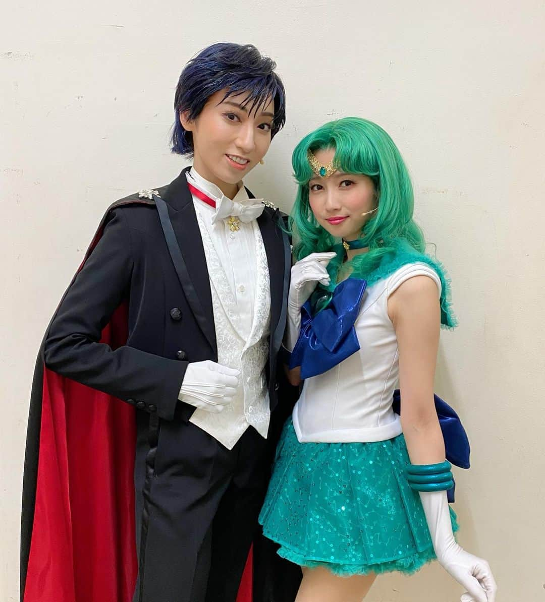 蒼羽りくさんのインスタグラム写真 - (蒼羽りくInstagram)「💙💚🤎💜🖤 ⁡ ⁡ ⁡ ⁡ 可愛い#セーラー戦士 1枚目の#セーラーマーキュリー 役の 歌音ちゃん(#前川歌音 さん)💙 めちゃくちゃ可愛くて舞台上では役そのもの… おしゃべりするとハキハキ、チャキチャキで 可愛くておしゃべり一杯してくれて 嬉しかったです🤍 2枚目の#セーラーネプチューン 役の 綾菜ちゃん(#木下綾菜 さん)💚 この方も可愛くて美しくて そして、優しい！ 終演後の#セーラーウラヌス 役の 真珠ちゃん(#寺田真珠 さん)との掛け合いが 本当に面白くて好きでした💙💚 (真珠ちゃんともお写真撮りたかったー😭） 3枚目の#セーラープルート 役の ちーちゃん(#南千紗登 さん)🤎 この方も美しくて優しい！！ 周りの様子を見守るしっかり者🤍 でも実は面白い方だったり…🤣 4枚目の#セーラーサターン 役の ゆーかちゃん(#井出柚花 さん)💜 本当に凄い‼︎可愛くてお上手で… おしゃべりすると面白くて可愛い子… 袖で#ちびうさ とおしゃべりする姿に ニコニコしてしまうのは…仕方ないですよね⁉︎🤣 ⁡ セーラー戦士の皆さん とーーっても可愛くて🤍🤍🤍 残念ながらお写真を撮れなかった皆さんも 本当に、皆さん、可愛くて美しくて #美少女戦士 でした。。。 ⁡ ⁡ #セラミュ#セラミュー#かぐや姫の恋人 #アーカイブ配信が終了しました #沢山ご覧いただきありがとうございます🤍 #配信が終わっても#まだ思い出写真に #思いを馳せています… #あと少し思い出写真が#続きます #どうかお付き合いください」9月20日 15時14分 - riku_sorahane