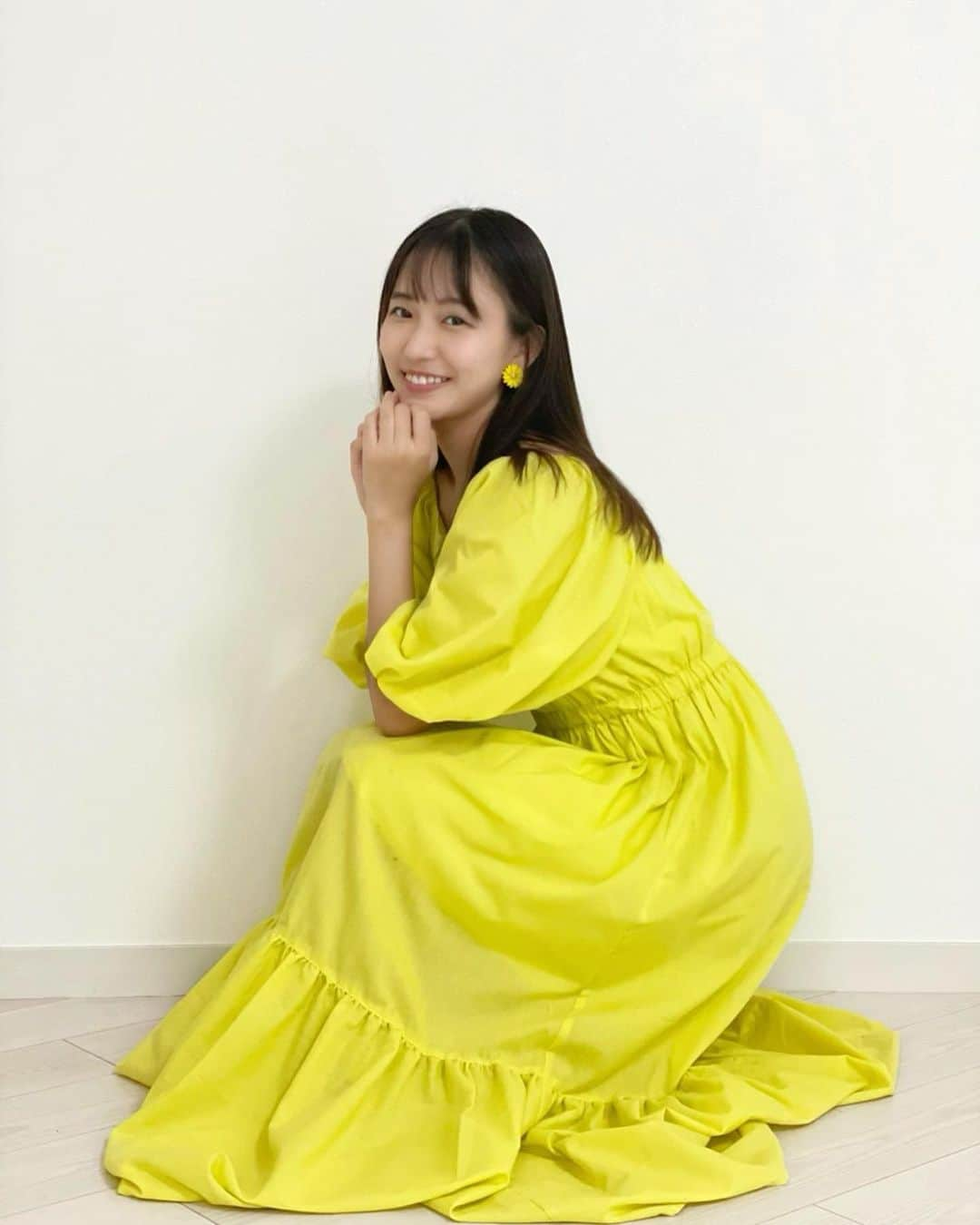 志田音々さんのインスタグラム写真 - (志田音々Instagram)「yellow🌼」9月20日 20時21分 - shida_nene0715