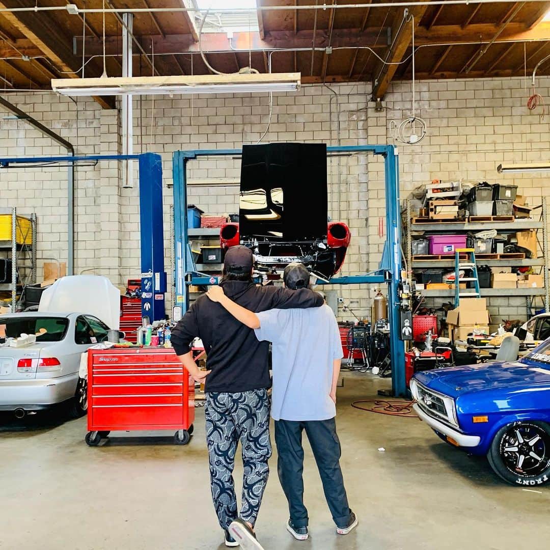 サン・カンのインスタグラム：「The DocZ brings out the feels… @ericksracing」