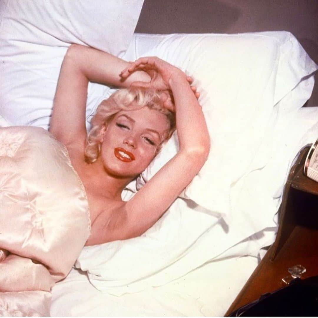 マリリン・モンローさんのインスタグラム写真 - (マリリン・モンローInstagram)「Most stunning woman💋」9月21日 5時14分 - welovemarilyn