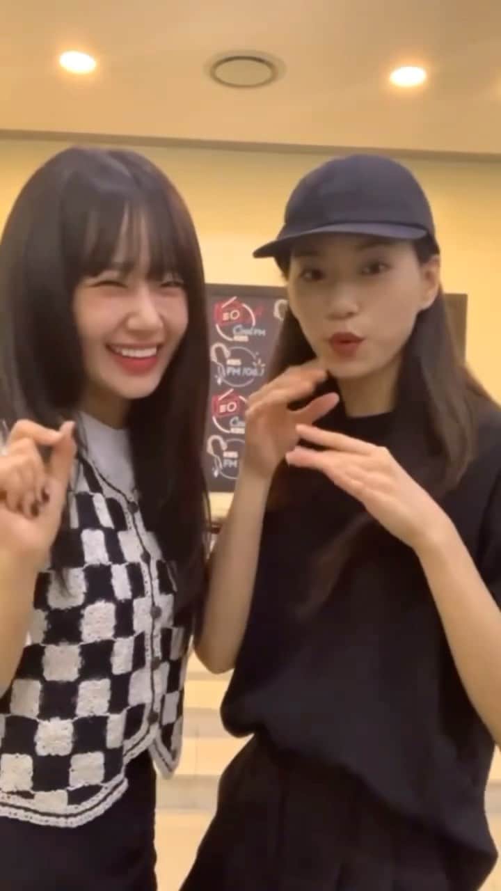 キム・ドヨンのインスタグラム：「Hey Mama Dance Cover by Doyeon & Yoojung」