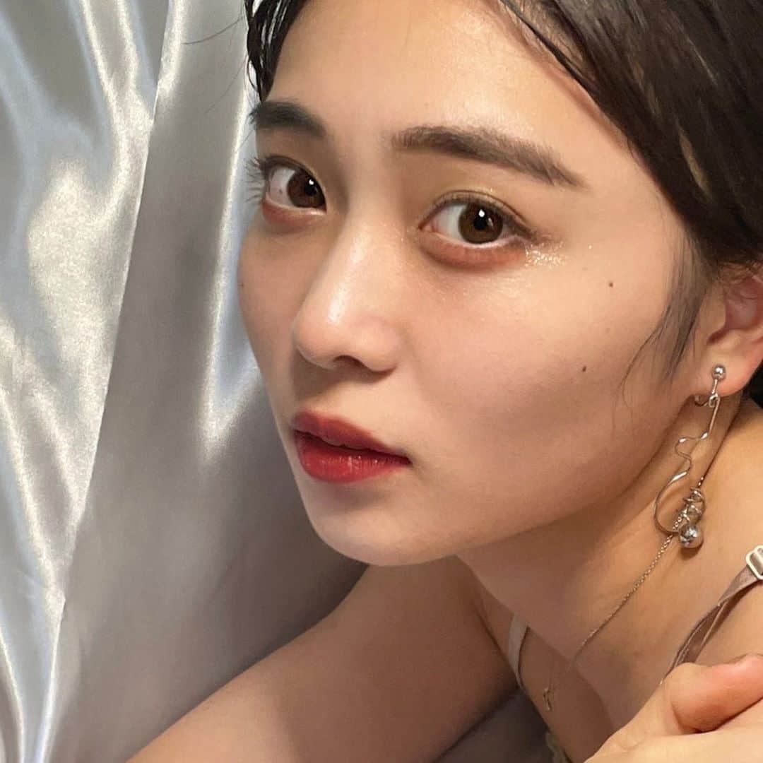 のインスタグラム：「クレオパトラみたいな人がいいな いつもと全然違うけど引かないでください」
