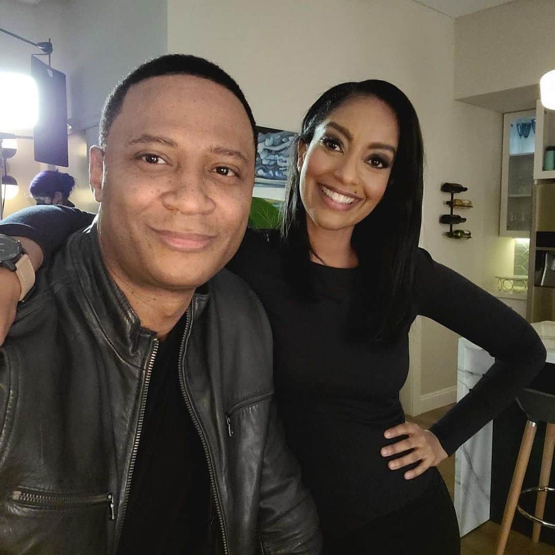 デヴィッド・ラムゼイのインスタグラム：「Such an honor to collaborate with @azietesfai on this @supergirlcw episode! Very happy to have been given the opportunity to help bring your incredible storytelling to the screen 🎬 #repost」