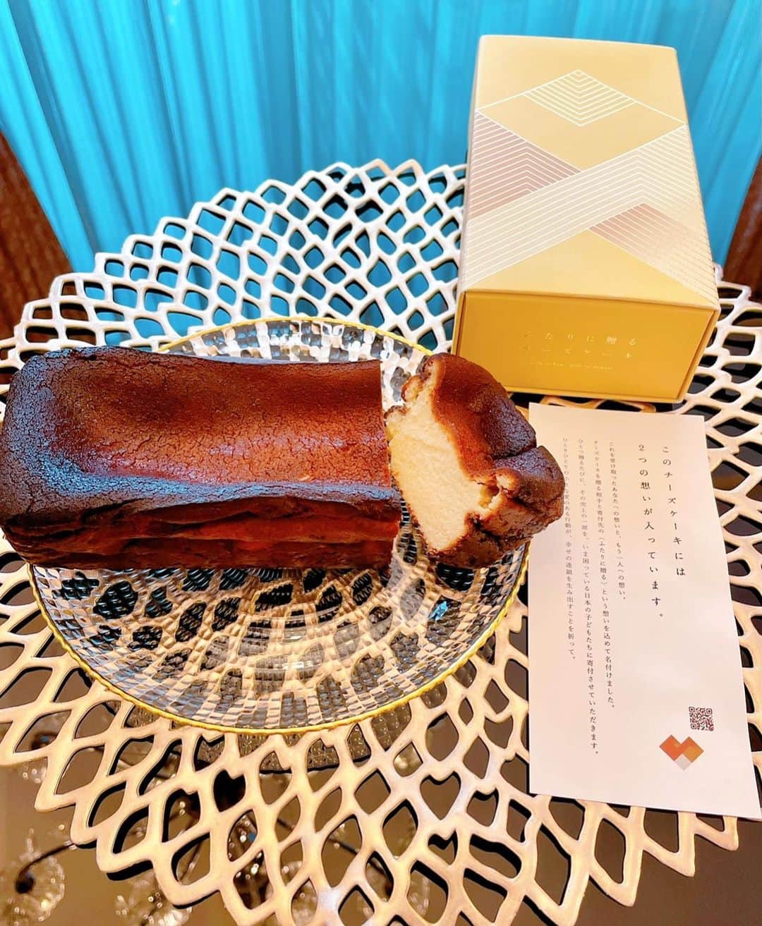 蜂矢有紀さんのインスタグラム写真 - (蜂矢有紀Instagram)「🤍🤍🤍  大学時代からの友人が 新しいブランドを立ち上げ ました🥺👏✨✨✨  『ふたりに贈るチーズケーキ』 @futariniokuru.cheesecake  ひとつ贈るたびに、その売上の 一部が、いま困っている日本の 子ども達へ寄付されるという。 @mio_givefive.inc の素敵な人柄 こその心温まるコンセプト🍀✨  #無添加チーズケーキ 上品な濃厚さで、重たくなく でも しっかりコクがあって 優しいお味🥺💕💕 とても美味しかったです😋  小さな気遣いで、幸せの連鎖が 広がっていきますように🥰🙏  #ふたりに贈るチーズケーキ #贈るが寄付になる #あなたは誰に贈りますか #お取り寄せスイーツ #こども支援」9月22日 12時21分 - yuki.h1218