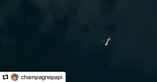 のインスタグラム：「@realcoleworld just blessed the #pipedown instrumental. This week has been insane. 🤯😁」