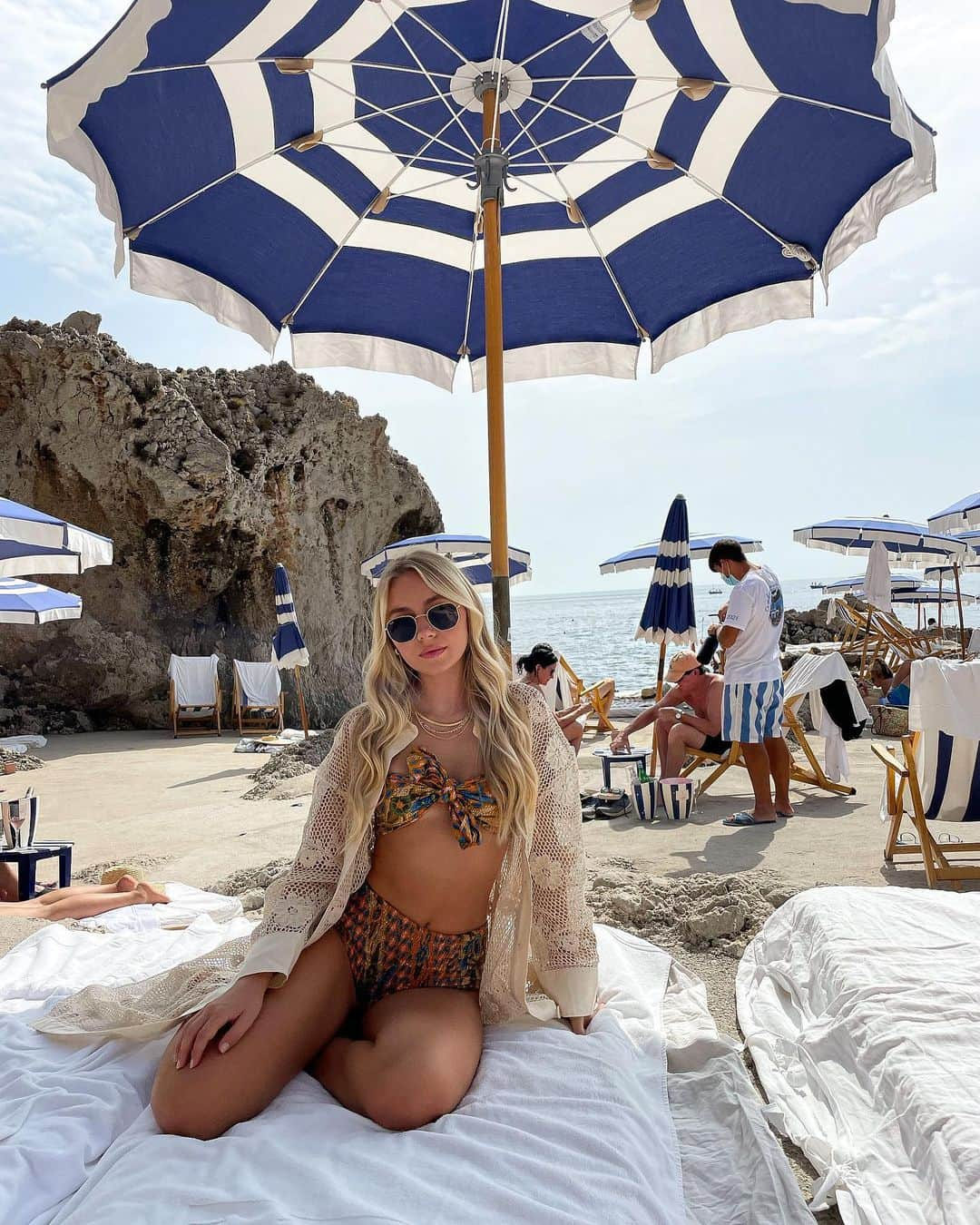 Cassie Brownさんのインスタグラム写真 - (Cassie BrownInstagram)「Boat day in Capri🇮🇹」9月22日 3時50分 - cassieg