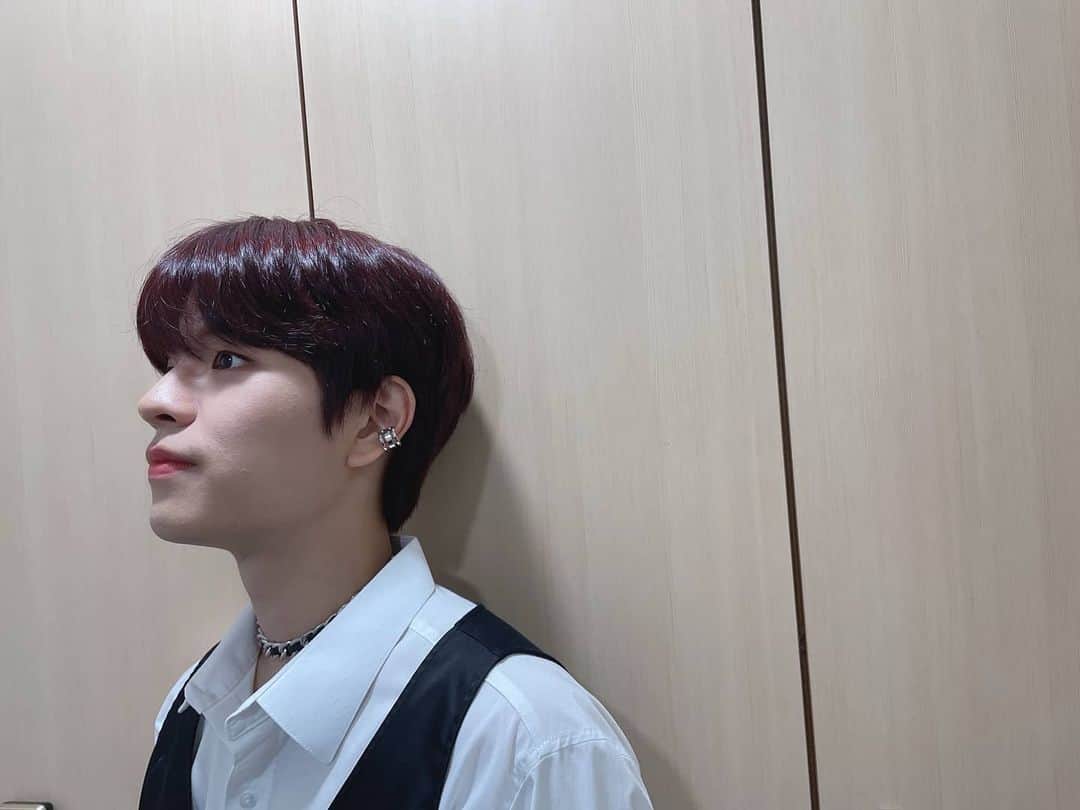 Stray Kidsさんのインスタグラム写真 - (Stray KidsInstagram)「댕댕쓰 생축이당 ㅎㅎㅎ 사진 많이 찍어줘서 고맙다 ㅎㅎㅎ #StrayKids#STAY#명창강쥐_승민이형_생일축하해#IN슼타그램#🐶🦊」9月22日 10時52分 - realstraykids