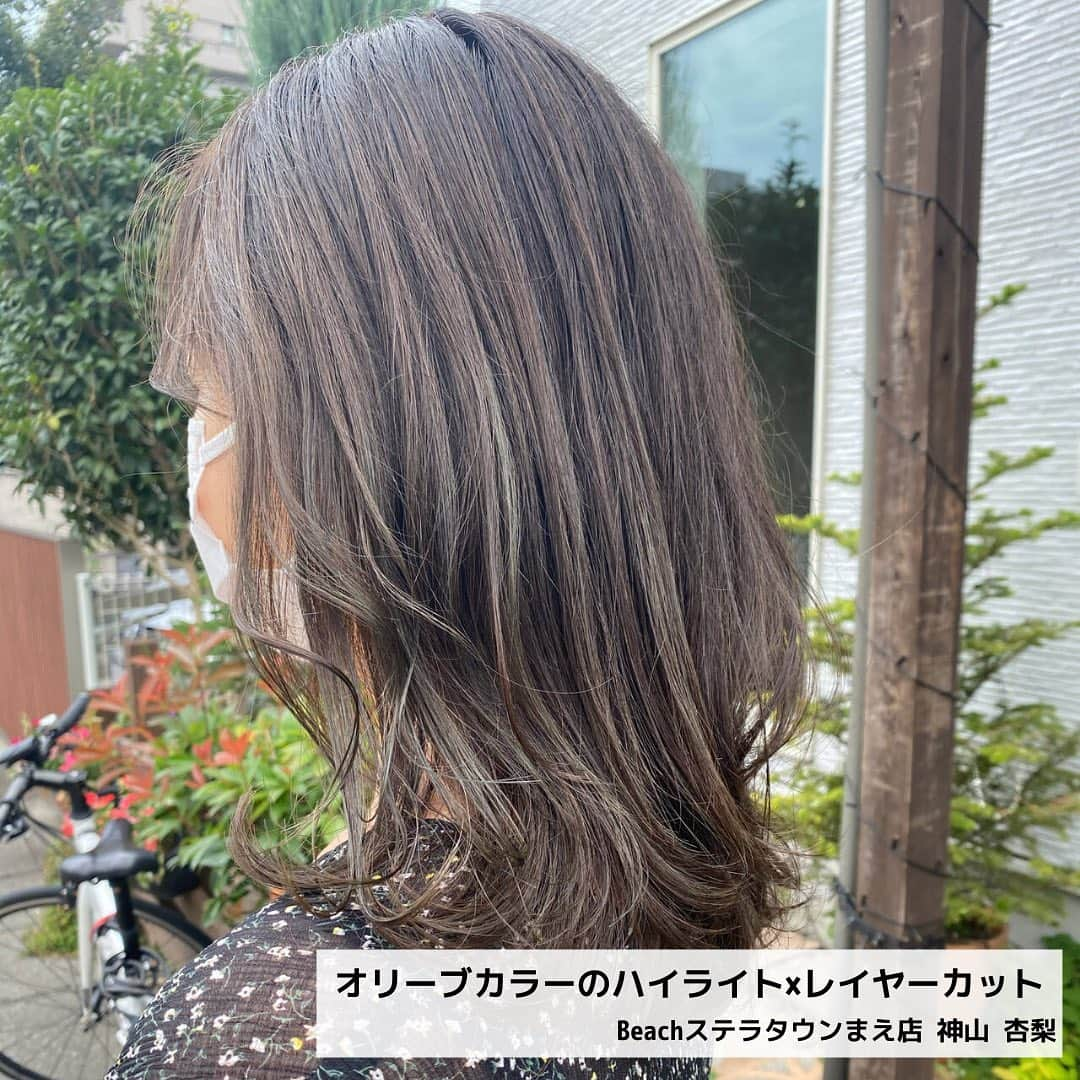 HAIRさんのインスタグラム写真 - (HAIRInstagram)「. ＼最新！！全5000投稿から選ぶ／ 8月の人気レイヤーカット特集♡  8月に投稿されたばかりの最新ヘアスタイルから、人気のレイヤーカットを厳選してお届け！  右下の保存でこんな時に便利！ ✔︎「この髪型で！」とオーダーするとき ✔︎「どんな髪型にしようかな〜」と考えるとき ✔︎「この人に切ってもらいたい！」が見つかったとき  ——————————————— HAIR公式Instagramでは… 「HAIR」に掲載の 40万枚以上のヘアスタイル写真を 2.8万人の登録スタイリストとHAIR編集部が厳選して紹介  あなたの「なりたい」を叶えるために、最新トレンドやオススメ商品の情報を毎日配信していきます @hair.cm ——————————————— #ヘアスタイル #レイヤーカット #ウルフレイヤー #セミロング #外ハネ #長め前髪 #ハイライト」9月22日 21時54分 - hair.cm