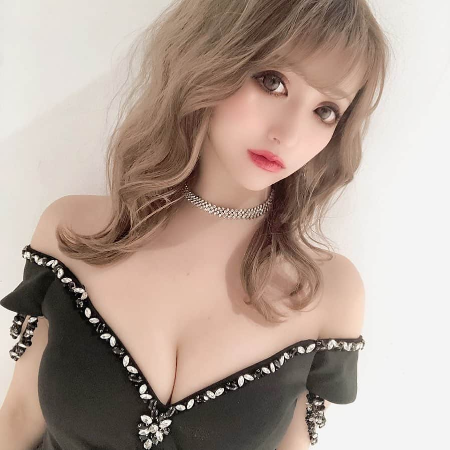 桜井莉菜のインスタグラム