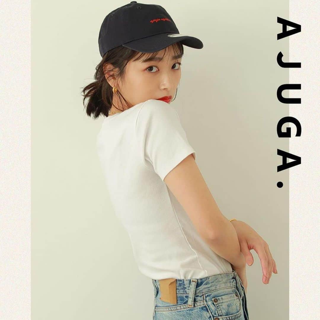 StampStompのインスタグラム：「#Repost @ajuga.shop with @make_repost ・・・ ㅤㅤㅤㅤㅤㅤㅤㅤㅤㅤㅤㅤㅤ 📌𝒩𝑒𝓌 𝒯𝑜𝓅𝒾𝒸𝓈: ㅤㅤㅤㅤㅤㅤㅤㅤㅤㅤㅤㅤㅤ ＼ただ今、楽天 お買い物マラソン開催中！💛🧡❤️／ ショップ買いまわりでポイント最大10倍★ AJUGAも参加中です💨 ✅ 9/19(日)20:00〜9/24(金)夜1:59までなのでお急ぎを！ ㅤㅤㅤㅤㅤㅤㅤㅤㅤㅤㅤㅤㅤ デイリーで使えるキッズブランド アジュガ( #ajuga )より近藤千尋さんプロデュース👀✨ そしてニューエラとコラボした キャップも絶賛販売中です。 ㅤㅤㅤㅤㅤㅤㅤㅤㅤㅤㅤㅤㅤ 親子でおそろで被れる！🧢 リンクコーデでファッションのアクセントに🙆‍♀️💕 ㅤㅤㅤㅤㅤㅤㅤㅤㅤㅤㅤㅤㅤ ［AJUGA. × NEW ERA］ ㅤㅤㅤㅤㅤㅤㅤㅤㅤㅤㅤㅤㅤ ◆アジュガ キャップ(キッズサイズ 52cm) https://item.rakuten.co.jp/stompstamp2/6385706/ ㅤㅤㅤㅤㅤㅤㅤㅤㅤㅤㅤㅤㅤ ◆アジュガ キャップ(大人サイズ 54cm) https://item.rakuten.co.jp/stompstamp2/6385705/ ご購入はこちらから🛒 楽天市場サイトより「ajuga」で検索！ ↓↓↓ @rakuten_official ┈┈┈┈┈┈┈┈┈┈┈┈┈ @chipichan.1215 @ajuga.shop @stompstamp」