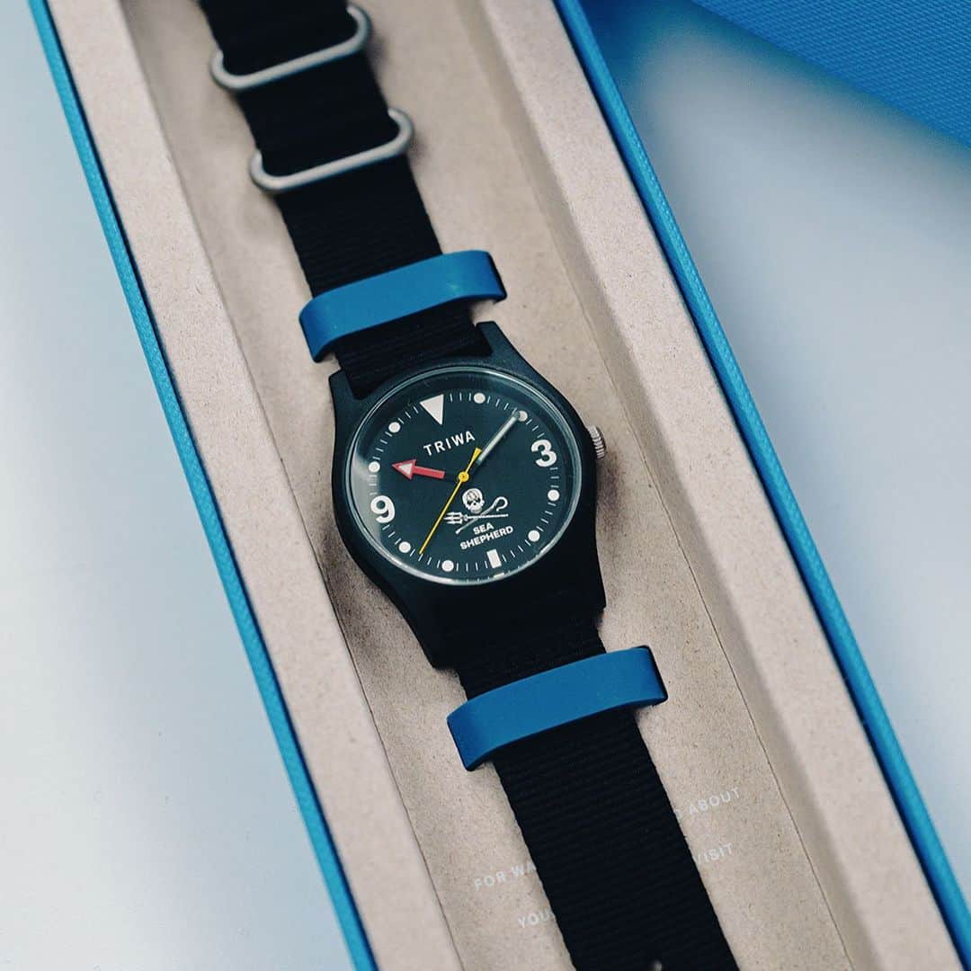 TRIWAさんのインスタグラム写真 - (TRIWAInstagram)「TRIWA x @seashepherd is now available on triwa.com 🌊 🐋  Developed as a homage to our oceans and to be part of the solution, this limited timepiece is made from recycled ocean plastic proudly provided by @tide_oceanmaterial and actively contributes to Sea Shepherd’s ocean conservatory mission. 15% goes back to Sea Shepherd's operation. ⠀⠀⠀⠀⠀⠀⠀⠀⠀ #seashepherd #watch #watches #collab #saveoceans #foroceans #recycled #upcycled #sustainable #sustainablefashion #ethicalfashion」9月22日 22時02分 - triwa