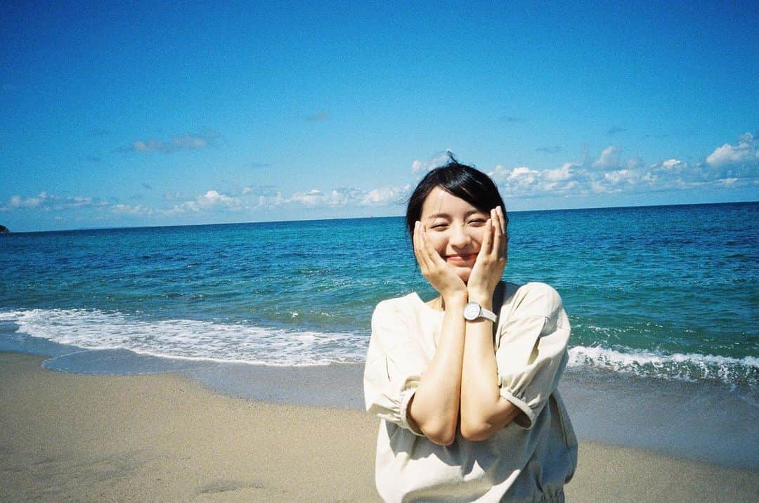 ロンモンロウさんのインスタグラム写真 - (ロンモンロウInstagram)「ロマンチックなブルー  #福岡 #糸島  #film #カメラロンロン #nikonaf600  @lializiko」9月22日 17時41分 - ronmonroe_official