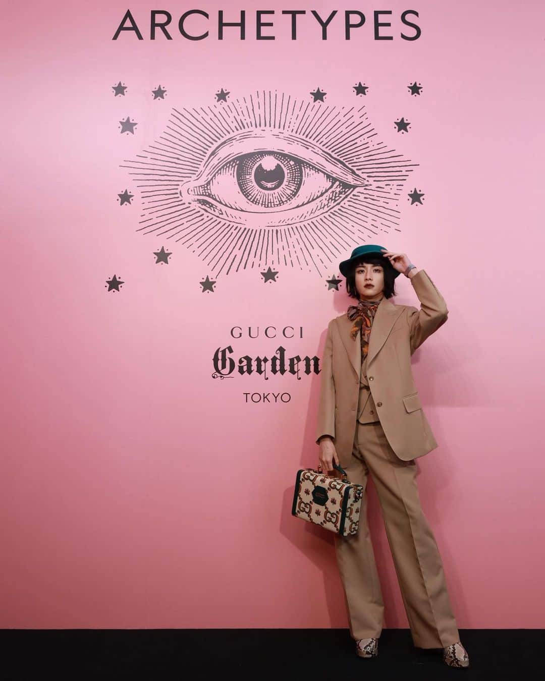 のインスタグラム：「💗👁💗 #guccigarden @gucci」