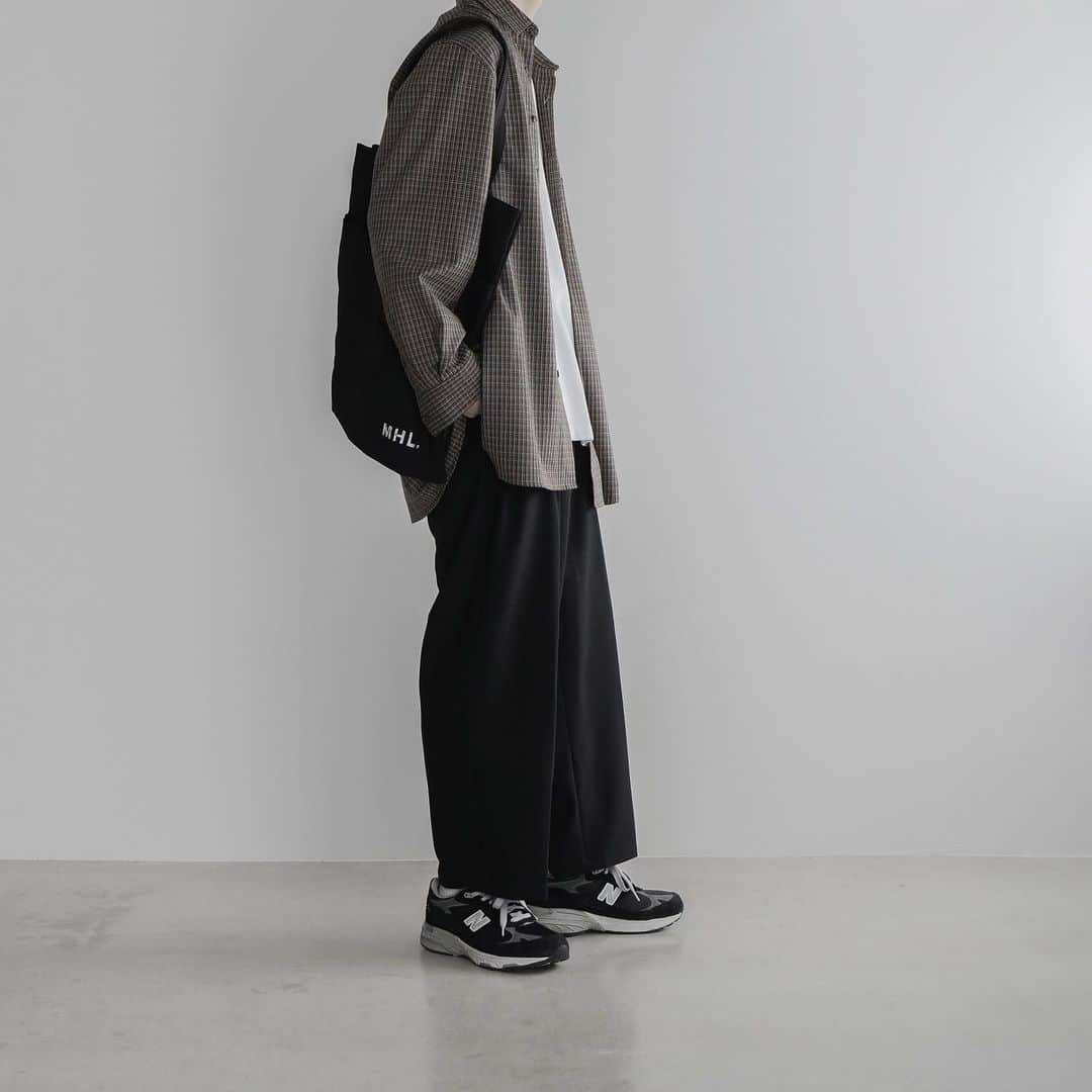 JUN / Yohukasiのインスタグラム：「. @remer_official  loose old check over shirt ヴィンテージテイストな渋さが 特徴のオーバーシャツ 色馴染みも良く着こなしやすい 秋冬に欠かす事のできない最適な一着  #remer」