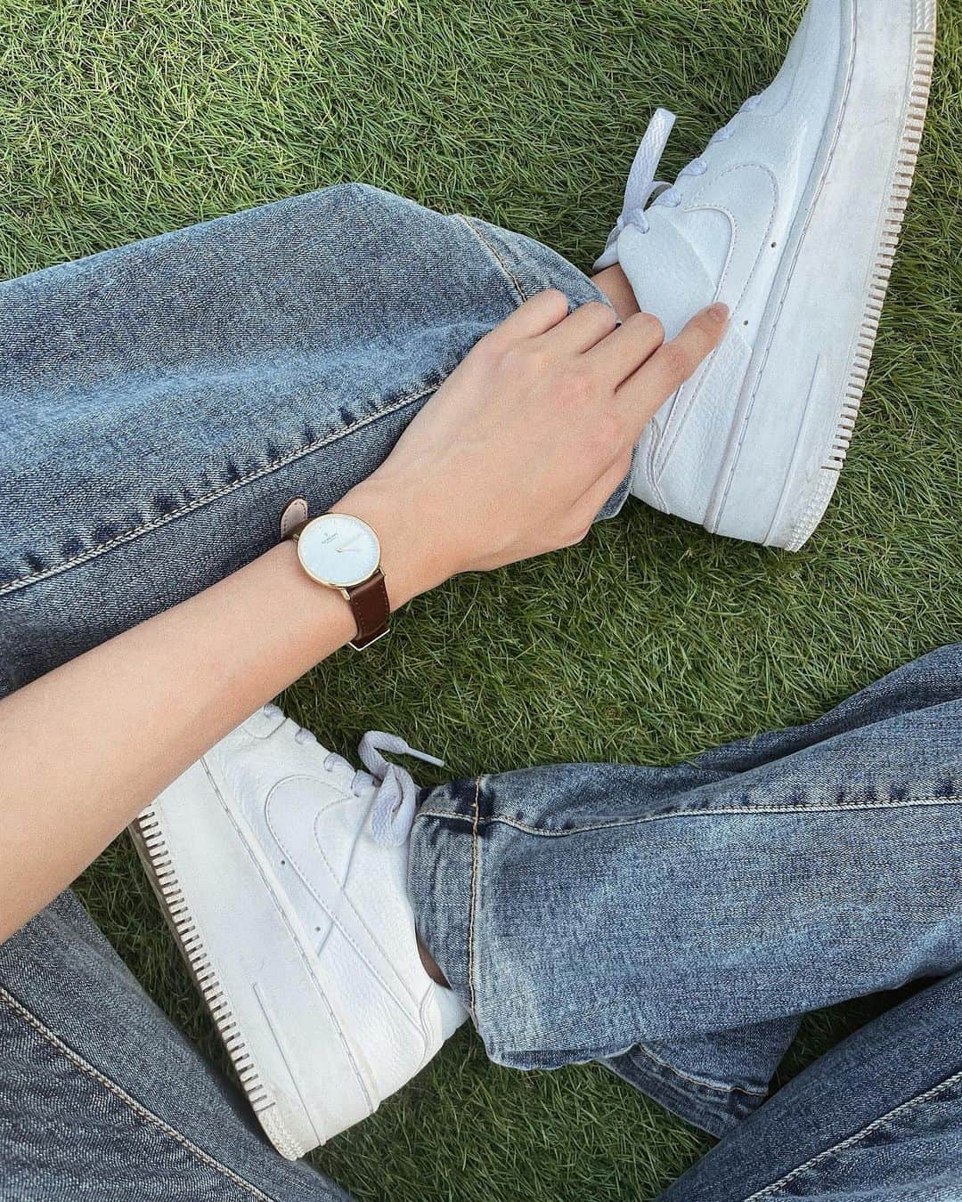 志田友美（ゆうみん）のインスタグラム：「🍂  最近つけてるNordgreen (ノードグリーン)の時計⌚️  環境に優しい素材で作られてるから エコで良いよね🌱  NordgreenのアカウントからURL飛べるよ🤍  クーポンコード➥yuumi #Nordgreen#ノードグリーン#腕時計#pr」