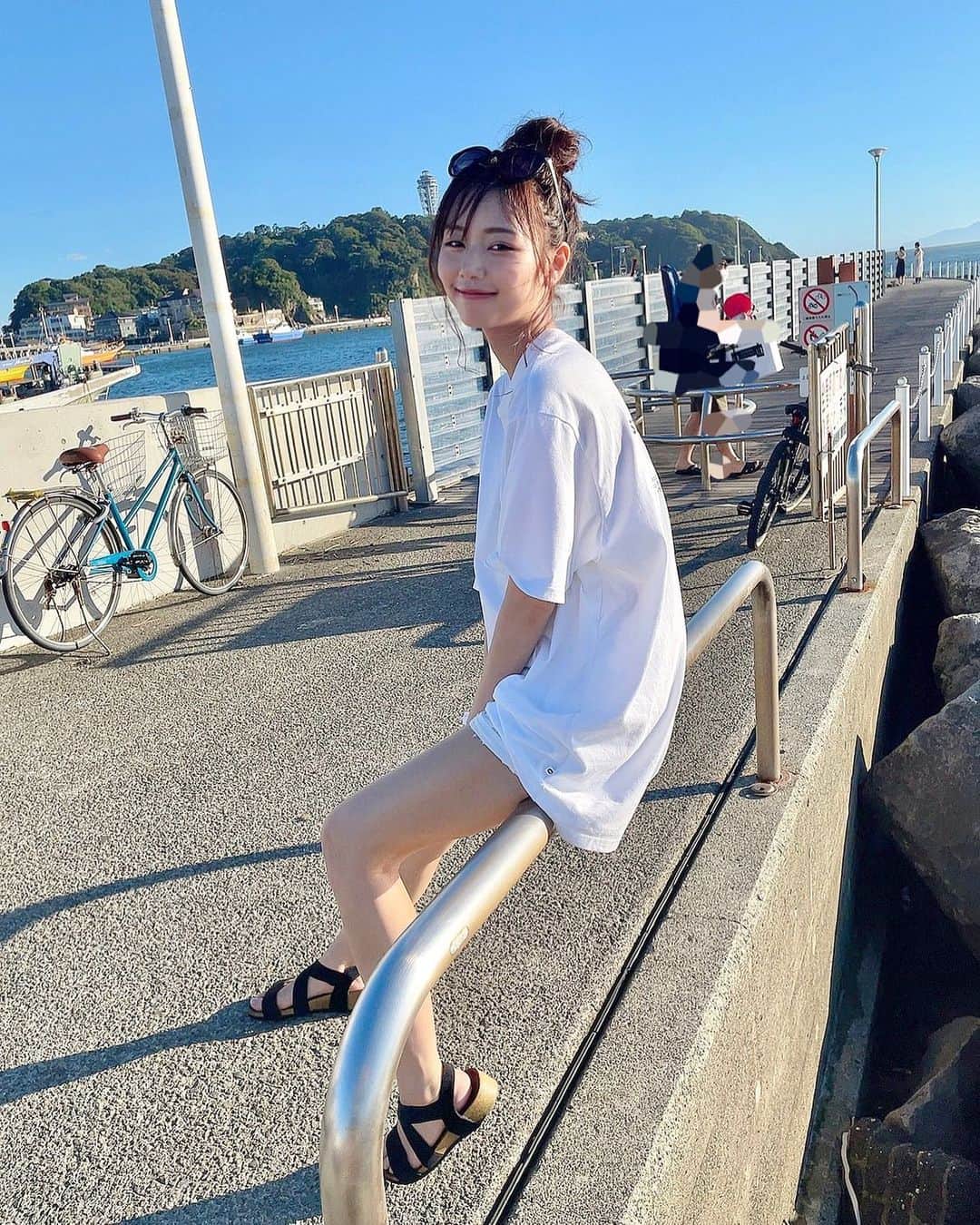 杉浦みずきのインスタグラム：「. いつ帰ってくるかなーー 来年には戻るかなーー 僕等の20代の夏 ・ ・ Come back summergirl !!🌻 #過去pic  #好きなだけ海で泳ぎたい #南の島行きたい #行けますよーに！ #🌞」