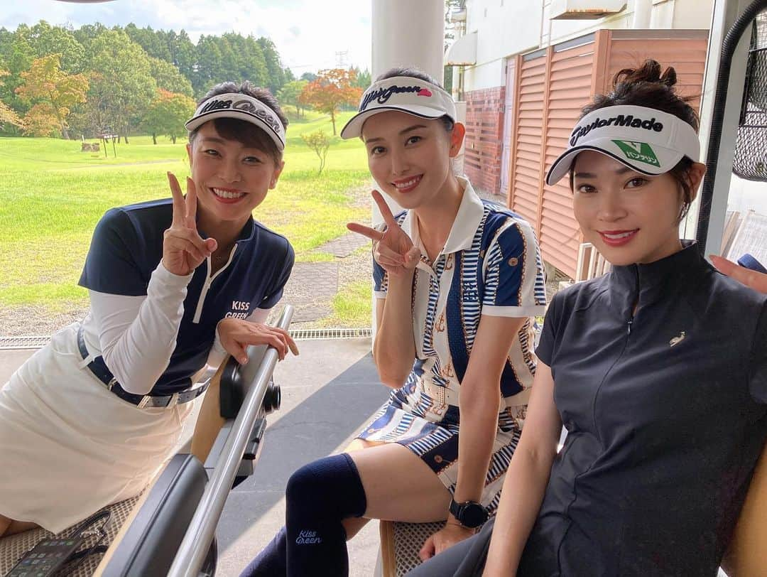 橋本マナミさんのインスタグラム写真 - (橋本マナミInstagram)「#橋本マナミのleadersgolf  ９月末から新シリーズ始まります😊🏌️‍♀️⛳️ 放送局は　#テレビ埼玉 #ゴルフネットワーク #スカイＡ ゲストは石原良純さん（俳優）・真矢さん（LUNASEA） ゲストプロ：石井忍プロ・竹村真琴プロ MC：橋本マナミ 進行：小西綾子アナ  今回も接戦でした！ぜひご覧ください💕  ＜テレビ埼玉＞ 21/09/27(月)  2100  2130　　＃１４９ 21/10/01(金)  1200  1230　　＃１４９ 21/10/04(月)  2100  2130　　＃１５０ 21/10/08(金)  1200  1230　　＃１５０ 21/10/11(月)  2100  2130　　＃１５１ 21/10/15(金)  1200  1230　　＃１５１ 21/10/18(月)  2100  2130　　＃１５２ 21/10/22(金)  1200  1230　　＃１５２ 21/10/25(月)　　2100　  2130 ＃１５３ 21/10/29(金)　　1200　  1230 ＃１５３   ＜ゴルフネットワーク＞ 21/09/28 (火) 　24:00  24:30 　＃１４９ 21/10/01 (金) 　 08:00  08:30 　＃１４９ 21/10/05 (火) 　24:00  24:30 　＃１５０ 21/10/08 (金) 　 09:30  10:00 　＃１５０ 21/10/12 (火) 　 24:00  24:30 　＃１５１ 21/10/15 (金) 　12:30  13:00 　＃１５１ 21/10/19 (火) 　24:00  24:30 　＃１５２ 21/10/22 (金) 　15:30  16:00 　＃１５２ 21/10/26 (火) 　 24:00  24:30 　＃１５３ 21/10/30 (土) 　07:00  07:30 　＃１５３   ＜スカイＡ＞ [#149]  10/3(日)  09：00-09：30 [#149]  10/5(火)  06：00-06：30 [#149]  10/5(火)  22：00-22：30 [#150]  10/10(日)  09：00-09：30 [#150]  10/12(火)  06：00-06：30 [#150]  10/14(木)  17：00-17：30 [#151]  10/18(月)  11：00-11：30 [#151]  10/19(火)  06：00-06：30 [#151]  10/23(土)  09：00-09：30 [#152]  10/24(日)  09：00-09：30 [#152]  10/26(火)  06：00-06：30 [#152]  10/30(土)  09：00-09：30 [#153]  10/31(日)  09：00-09：30 →３局合計 ＝ ３３  回」9月24日 20時10分 - manami84808