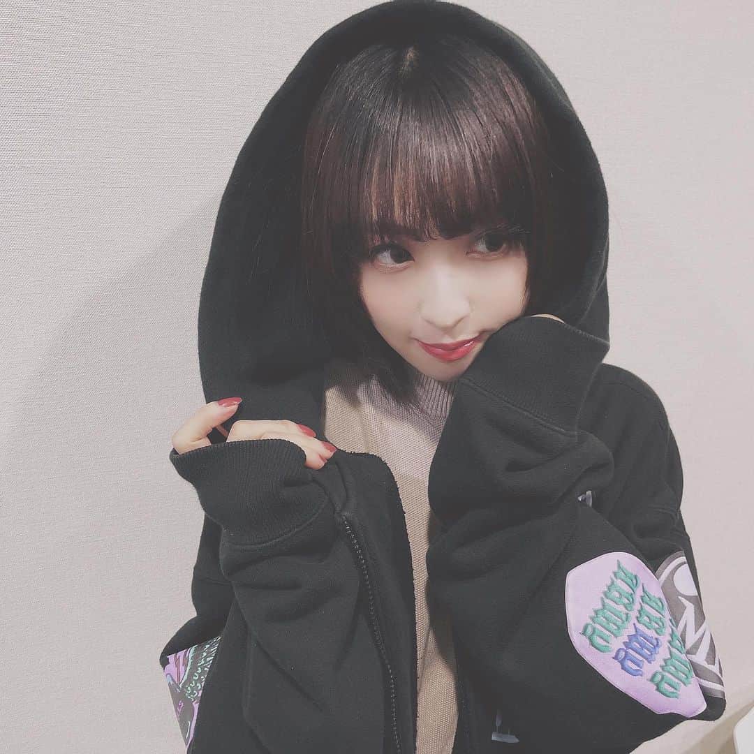 綾野ましろのインスタグラム：「昨夜のライブチャット💎  ありがとうございました☺︎  #ライブ」