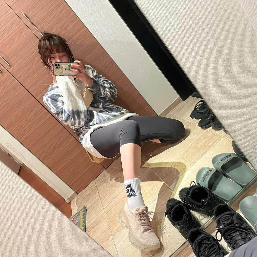 村上佳菜子さんのインスタグラム写真 - (村上佳菜子Instagram)「...  GAP @gap_jp  Lululemon @lululemonjp  littlesunnybite @littlesunnybitestyle  grounds @grounds.official」9月24日 13時49分 - kanako_m_official