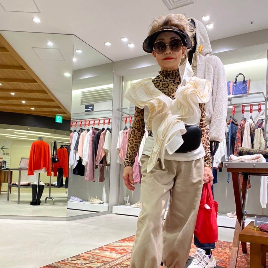 末成由美さんのインスタグラム写真 - (末成由美Instagram)「今日のファッションチェック‼️」9月24日 14時48分 - yumisuenari