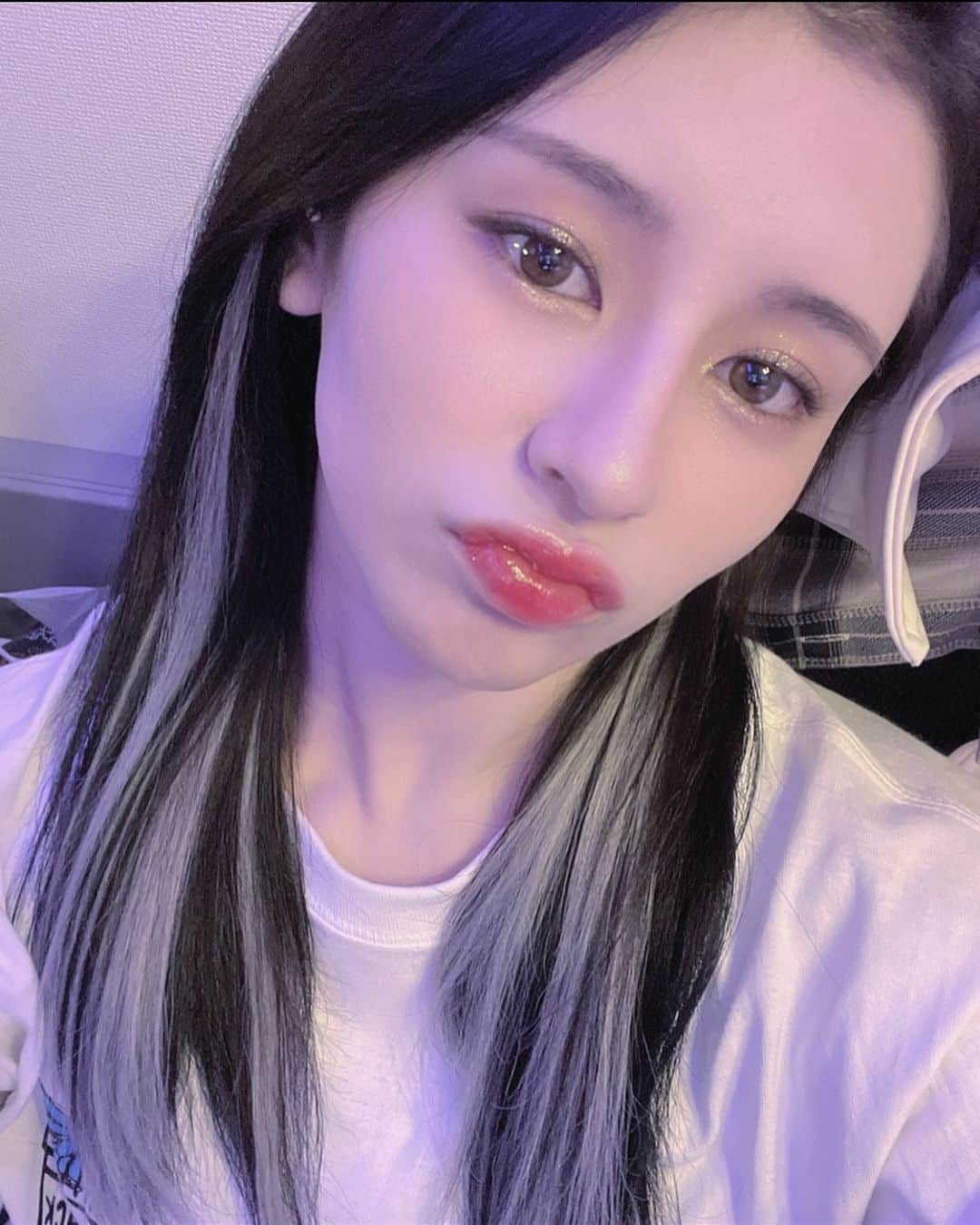 稲葉ヴィヴィアン雅のインスタグラム：「🦋」