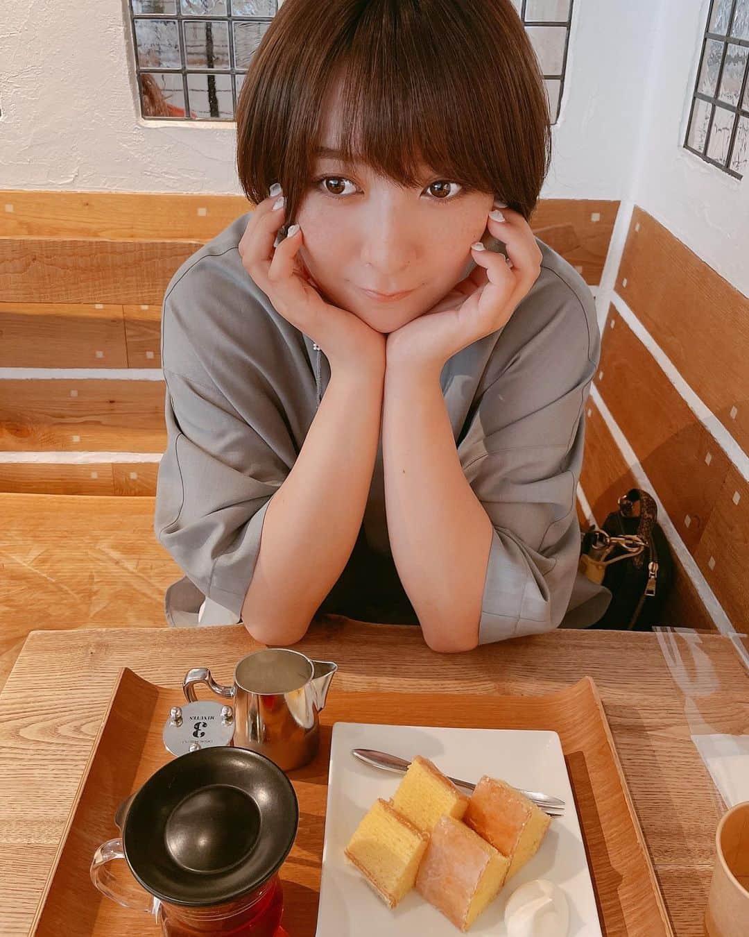 紺野栞のグルメインスタ