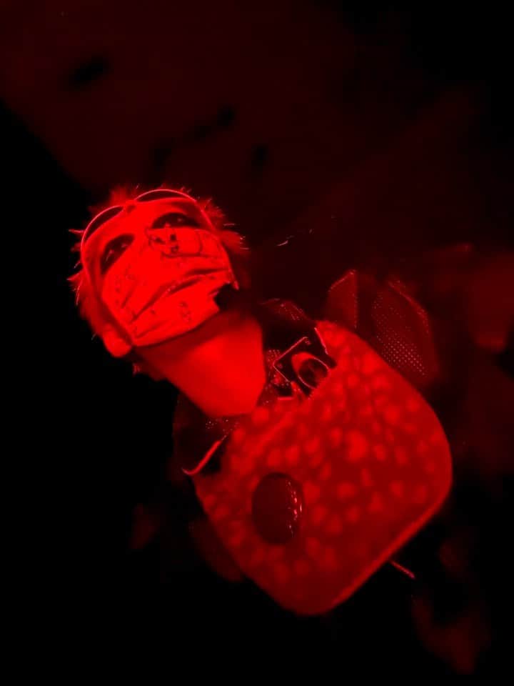 のインスタグラム：「깜박깜박 #99percentis from ‘정신’.」