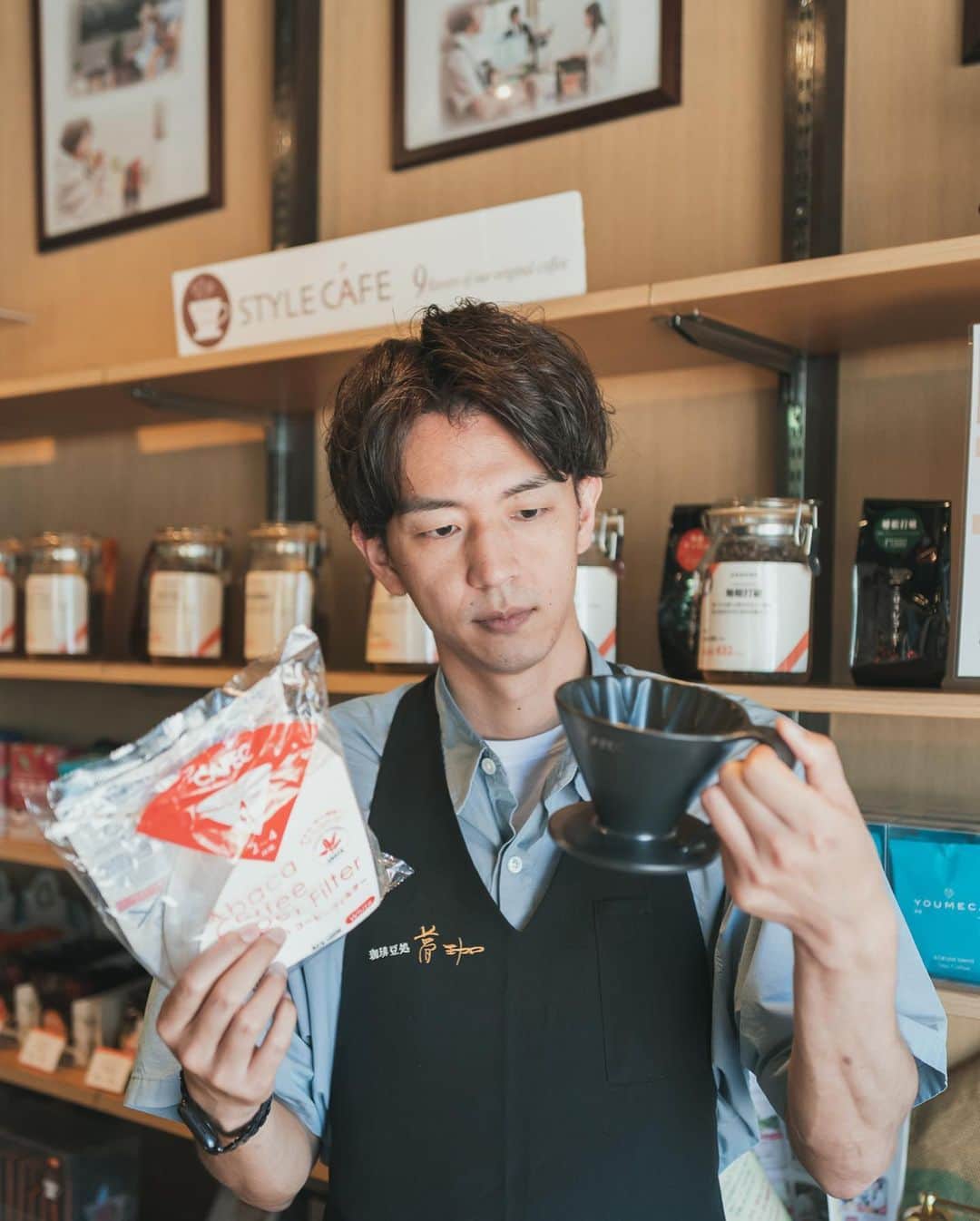 石井輝明さんのインスタグラム写真 - (石井輝明Instagram)「大告知です。 コーヒー器具等を製造販売されている三洋産業さんとのコラボさせてもらいました。 地獄蒸しコーヒーゼリーを使ったスイーツとドリンクをプロデュースさせていただきました。 明日25日から大分県の夢珈さんと大阪の夢珈さんで販売開始されます。 お近くの方、食べて飲んでみて感想教えてください！ 何卒よろしくお願いします。  #三洋産業 #夢珈 #夢珈別府店 #夢珈本店 #cafec #cafe #coffee #コーヒー #コーヒーゼリー #カフェ #カフェ芸人」9月24日 20時52分 - comandanteishii