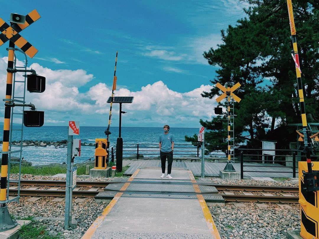 花井聖さんのインスタグラム写真 - (花井聖Instagram)「#雨晴海岸 #富山 #高岡市」9月24日 21時22分 - sho___1110