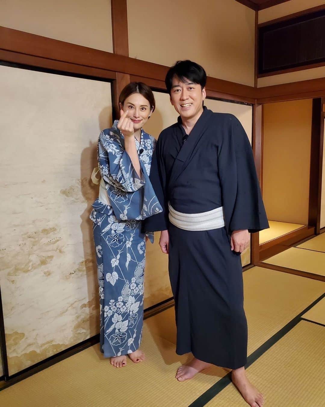 米倉涼子のインスタグラム：「安住さん、 18年間本当にお疲れさまでした！ 沢山お世話になりました‼️ また、お会いできる日を楽しみにしてます！ それまで、お互い頑張りましょうね❣️ Yone  #ぴったんこカンカン  #安住紳一郎  #感謝 #同志」