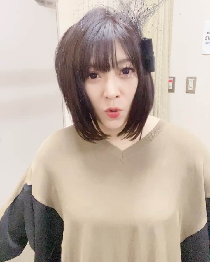 鈴華ゆう子のインスタグラム：「いわきアリオスホール、仙台サンプラザホールと2daysでした。 明後日は盛岡です。 1歩1歩丁寧に、気を引き締めて。  #和楽器バンド  #鈴華ゆう子  #wgb_infinity」