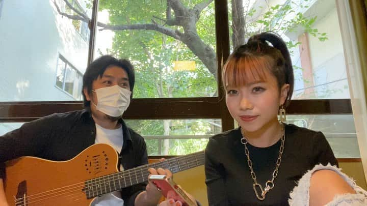 MAINA（小川舞奈）のインスタグラム：「RYKEY -  Baby @___rykey___923   Guitar___ @konymetal   #mainamind#rykey」