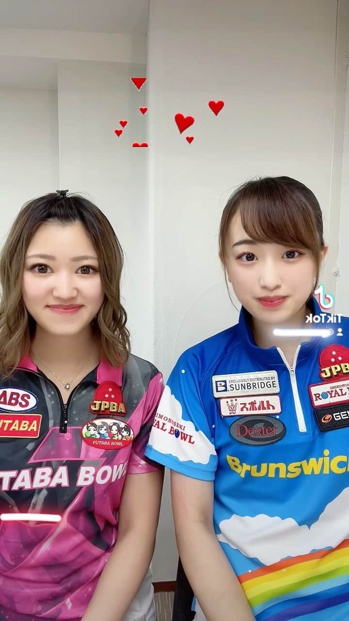 のインスタグラム：「TikTokしてみた（笑）はずかし😂  #わむバー #YONAYONADANCE #tiktok  #プロボウラー #水谷若菜 プロ #尾上萌楓 #ボーリング じゃなくて #ボウリング #jpba #bowling #볼링 #保龄球」