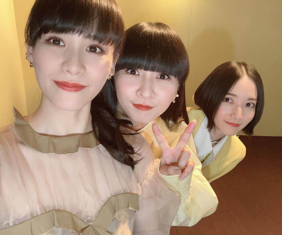 Perfumeさんのインスタグラム写真 - (PerfumeInstagram)「「ザ・マスクド・シンガー」 Episode 6まで配信中です！ 引き続きお楽しみください👀✨ "The Masked Singer" Episode 6 is out now!   #prfm #歌っているのは誰だ #マスクドシンガー」9月25日 12時46分 - prfm_official