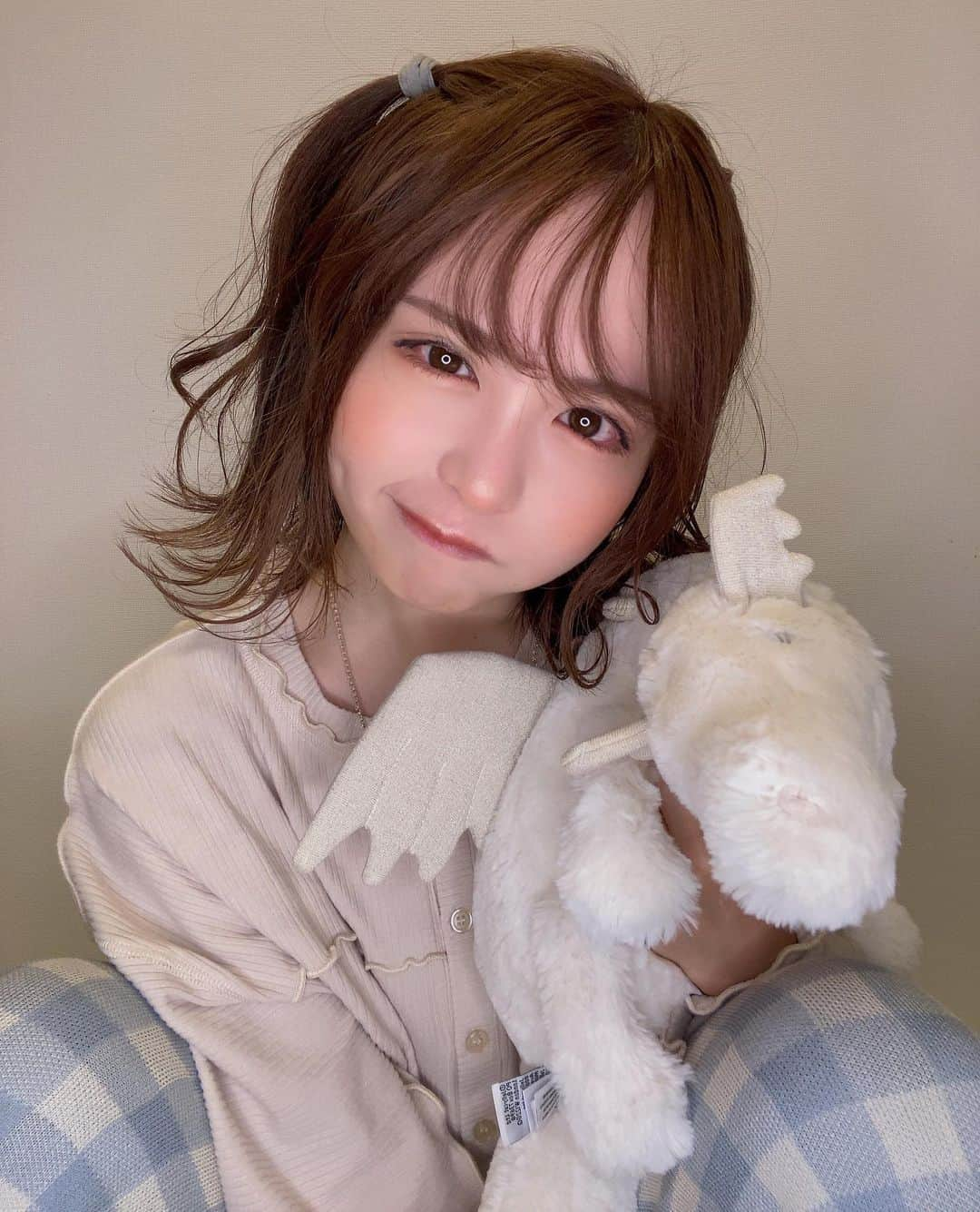 日向すずさんのインスタグラム写真 - (日向すずInstagram)「何枚目すきですか？❤️‍🔥」9月25日 23時26分 - osuzudashi_