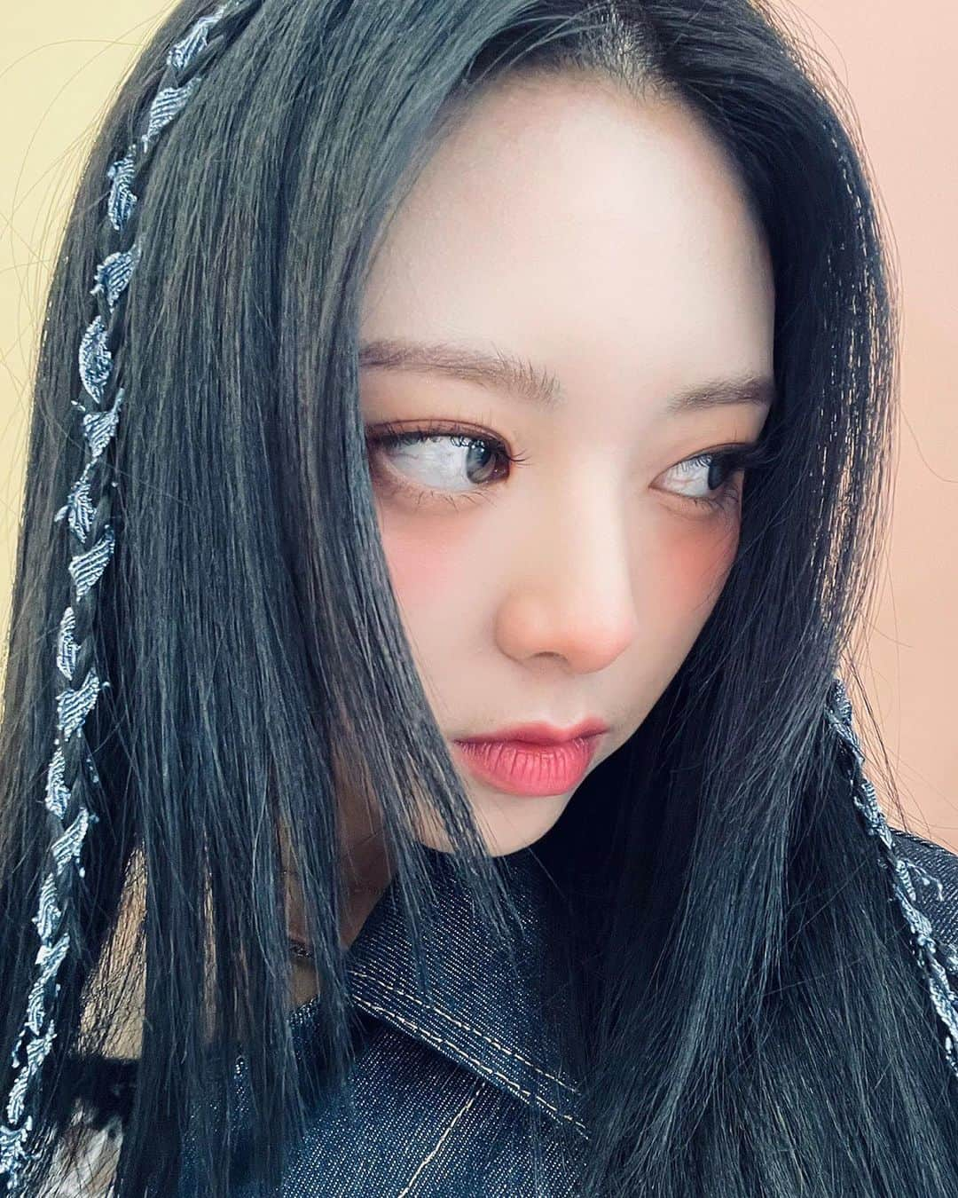 ITZYさんのインスタグラム写真 - (ITZYInstagram)「take a selfie🦄」9月25日 20時26分 - itzy.all.in.us