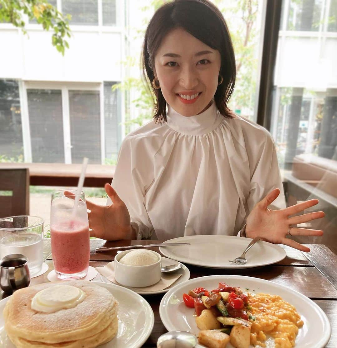 瀬南海はやさんのインスタグラム写真 - (瀬南海はやInstagram)「* 久しぶりにパンケーキ食べました🥞 . 現役時代にも来てたなぁ... 当時はパンケーキブームでした笑 . 今日も変わらず美味しかったです🥺❤️❤️ . #代官山 #ivyplace  #ブランチ #パンケーキ #🥞」9月25日 20時38分 - senami_haya